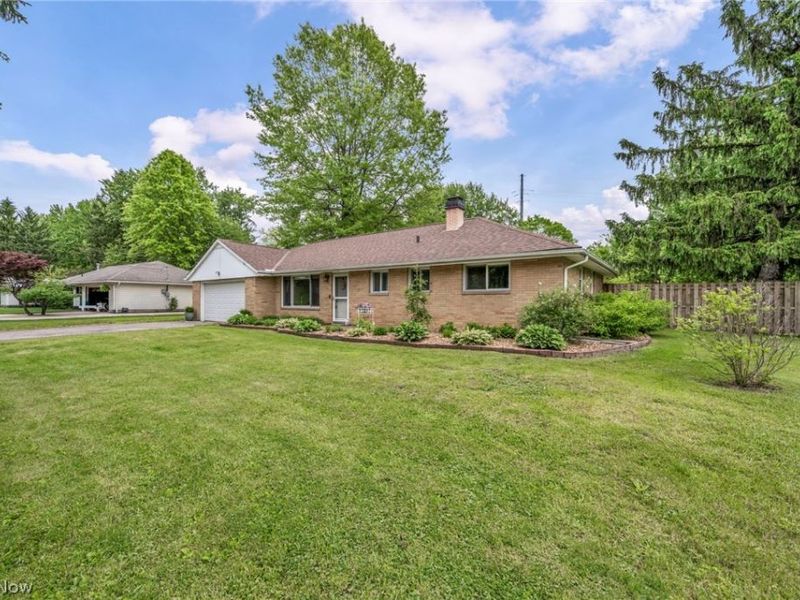 7663 Kitner Boulevard, Northfield Center, OH 44067 Photo 2