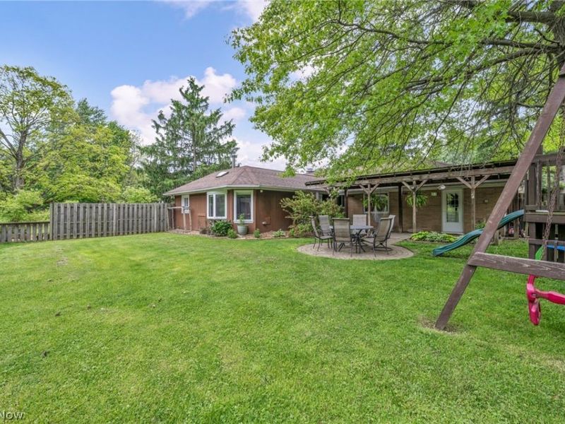 7663 Kitner Boulevard, Northfield Center, OH 44067 Photo 4