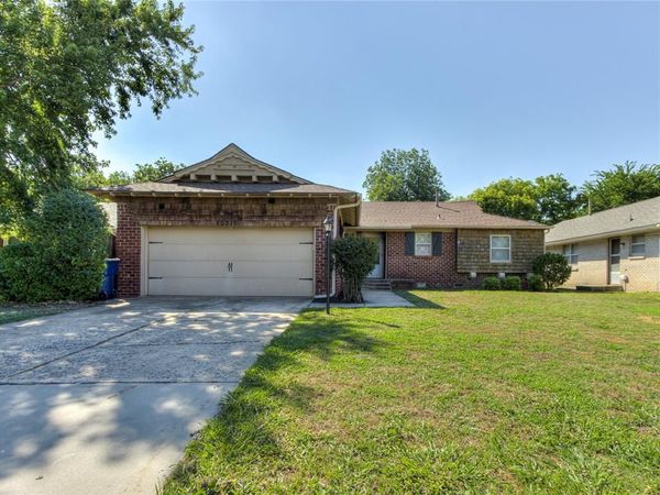 10216 Lyndon Road, Oklahoma City, OK 73120