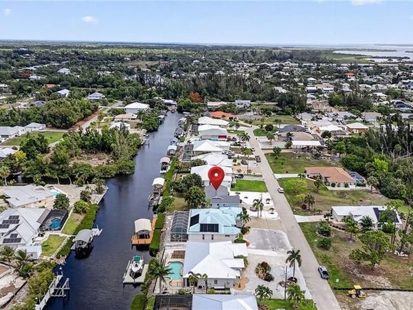 5330 Genesee PKWY , BOKEELIA, FL 33922