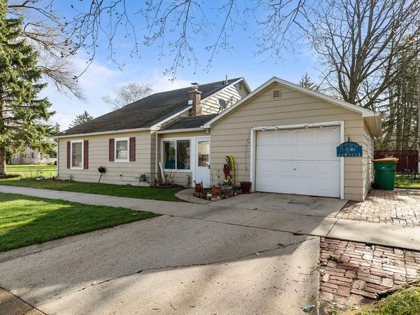 556 DRURY PLACE, Fond Du Lac, WI 54935