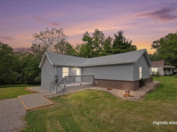 174 Homestead Drive , Pickerington, OH 43147