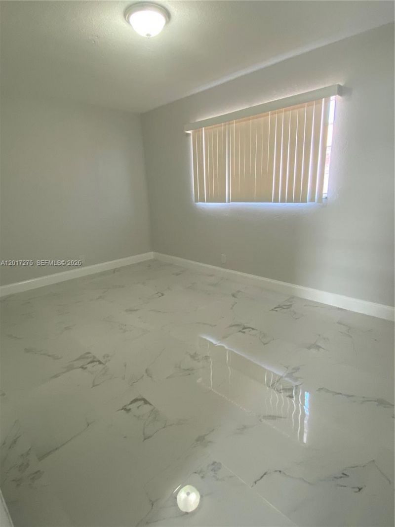 852 NW 8th St , Unit 852, Hallandale Beach, FL 33009 Photo