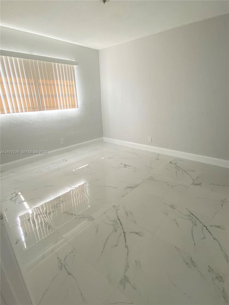 852 NW 8th St , Unit 852, Hallandale Beach, FL 33009 Photo