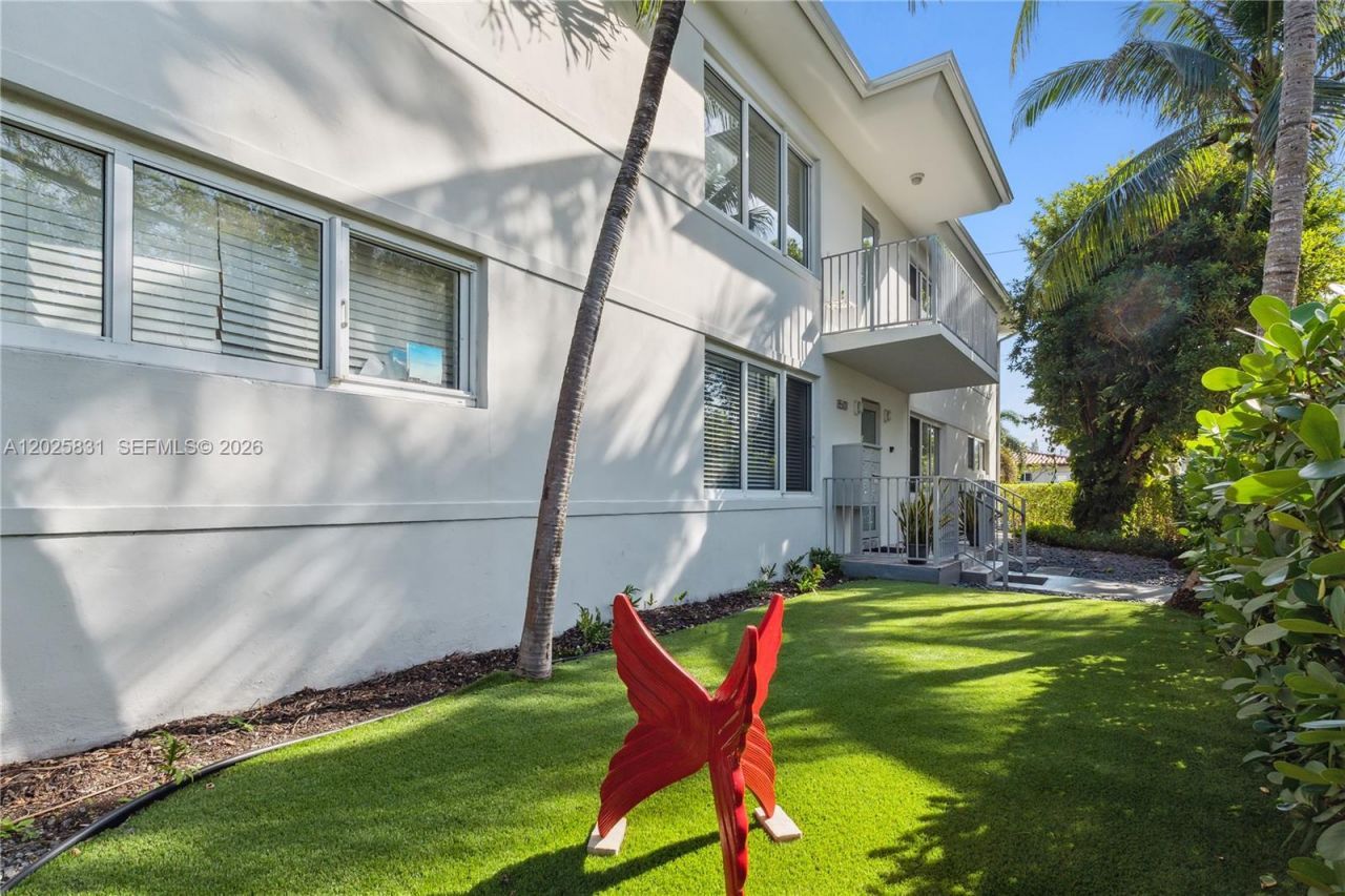 8501 Hawthorne Ave , Unit 4, Miami Beach, FL 33141 Photo