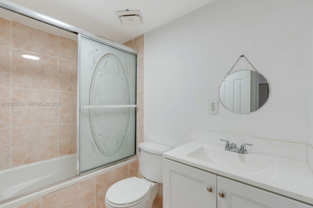 19729 SW 114th Ave, Unit 150, Miami, FL 33157 Photo