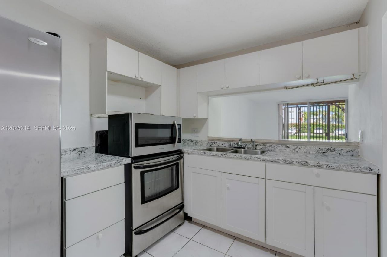 19729 SW 114th Ave, Unit 150, Miami, FL 33157 Photo