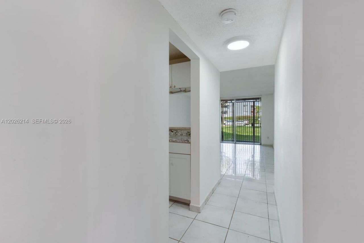 19729 SW 114th Ave, Unit 150, Miami, FL 33157 Photo