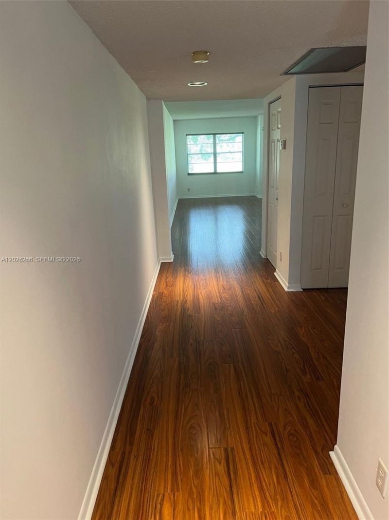 1300 SW 125th Ave, Unit 204, Pembroke Pines, FL 33027 Photo
