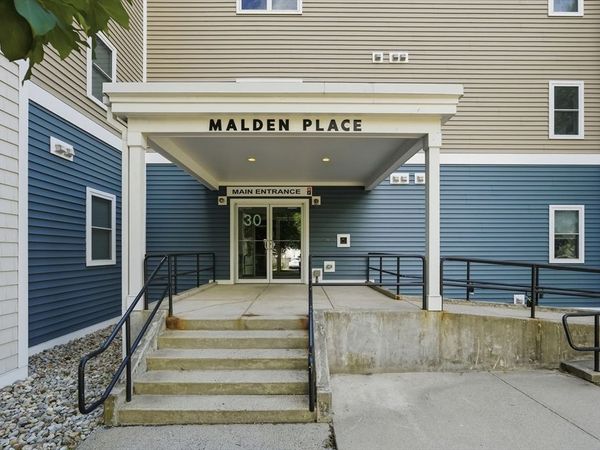 30 Franklin Street, Unit 221, Malden, MA 02148