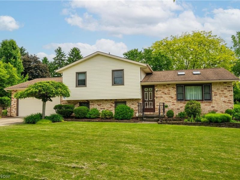 450 Layden Avenue , Canal Fulton, OH 44614 Photo 2
