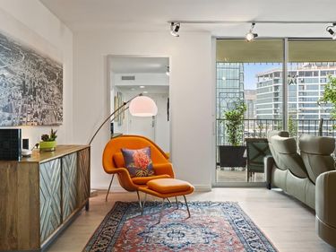 3310 Fairmount Street, Unit 16B, Dallas, TX 75201