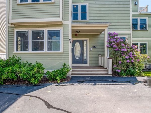 24 Custer St, Unit 1, Boston, MA 02130