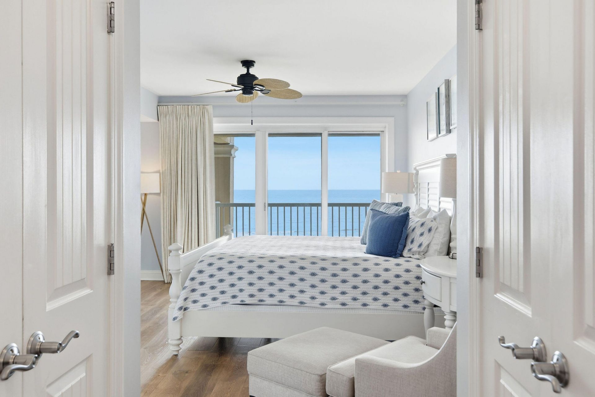 1010 Ocean Boulevard Photo 17