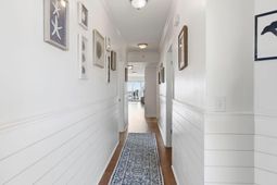 1010 Ocean Boulevard photo 4