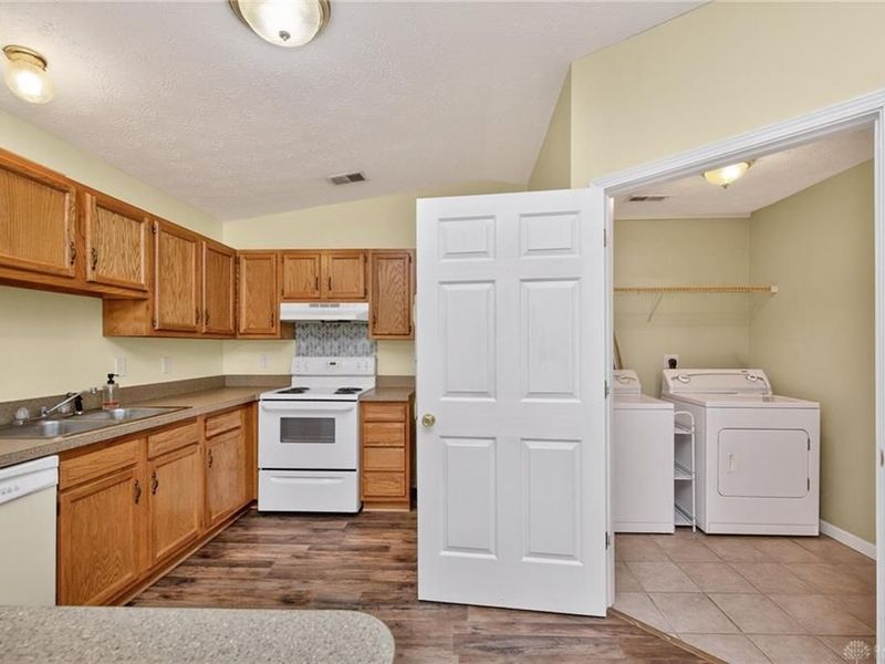 5847 Hester Road, Oxford, OH 45056 Photo 5