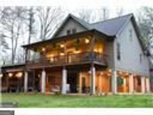 1088 Little Hawk Road, Sautee Nacoochee, GA 30571