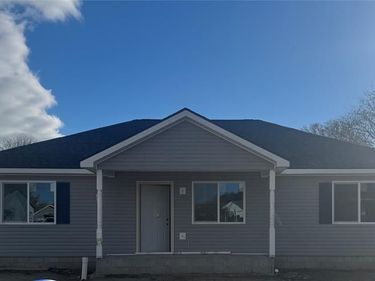 23268 Wellington Avenue, Warren, MI 48089