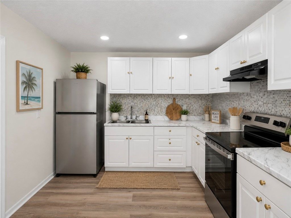 2575 1st Place, Vero Beach, FL 32962 Photo