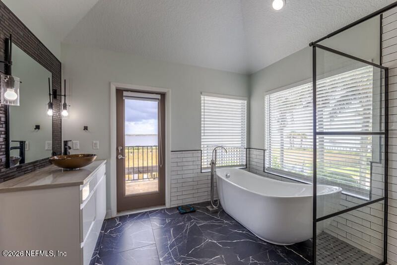4344 Boat Club Drive, Jacksonville, FL 32277 Photo