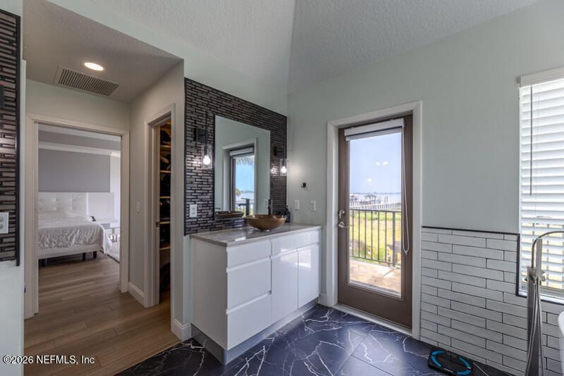 4344 Boat Club Drive, Jacksonville, FL 32277 Photo