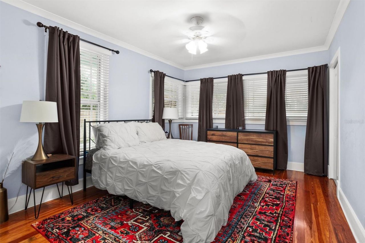 319 Bethel Avenue S, Saint Petersburg, FL 33705 Photo