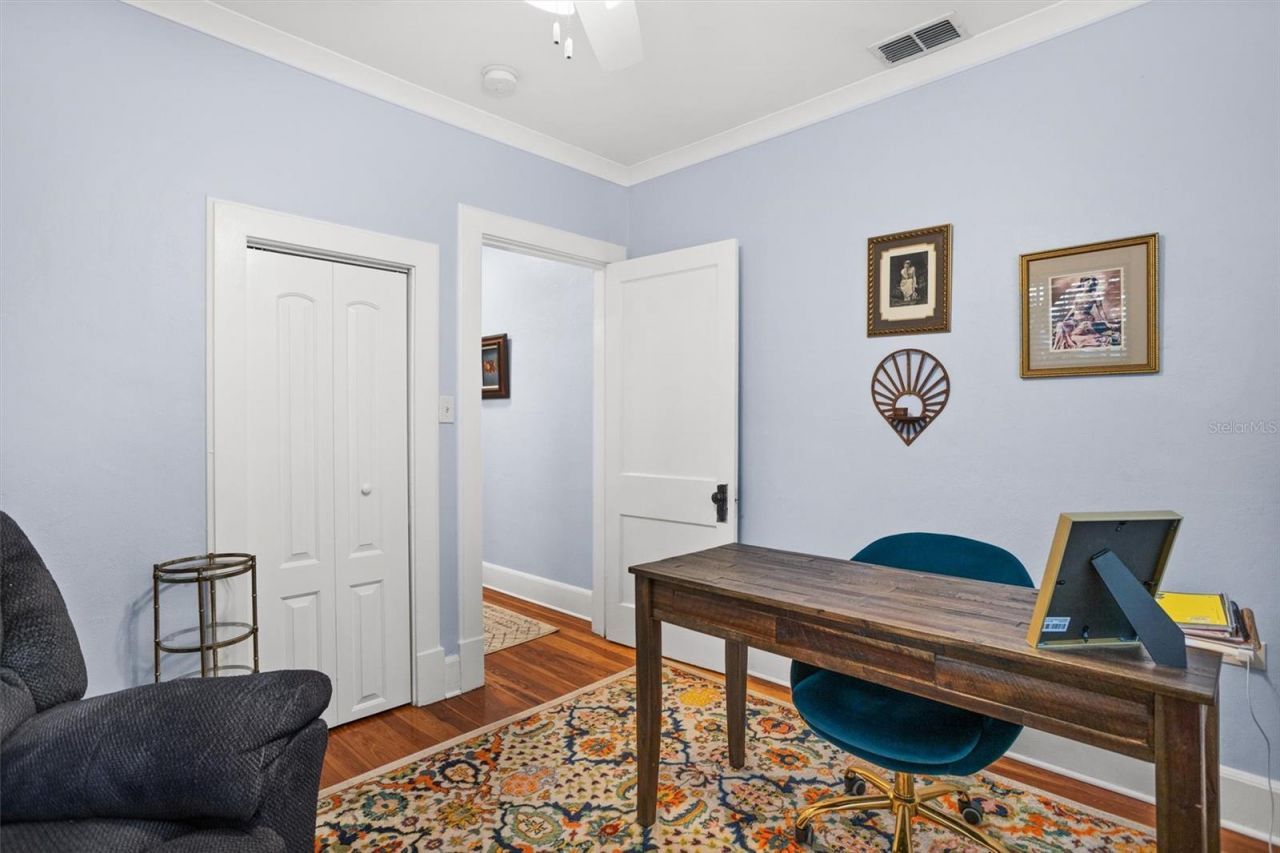319 Bethel Avenue S, Saint Petersburg, FL 33705 Photo