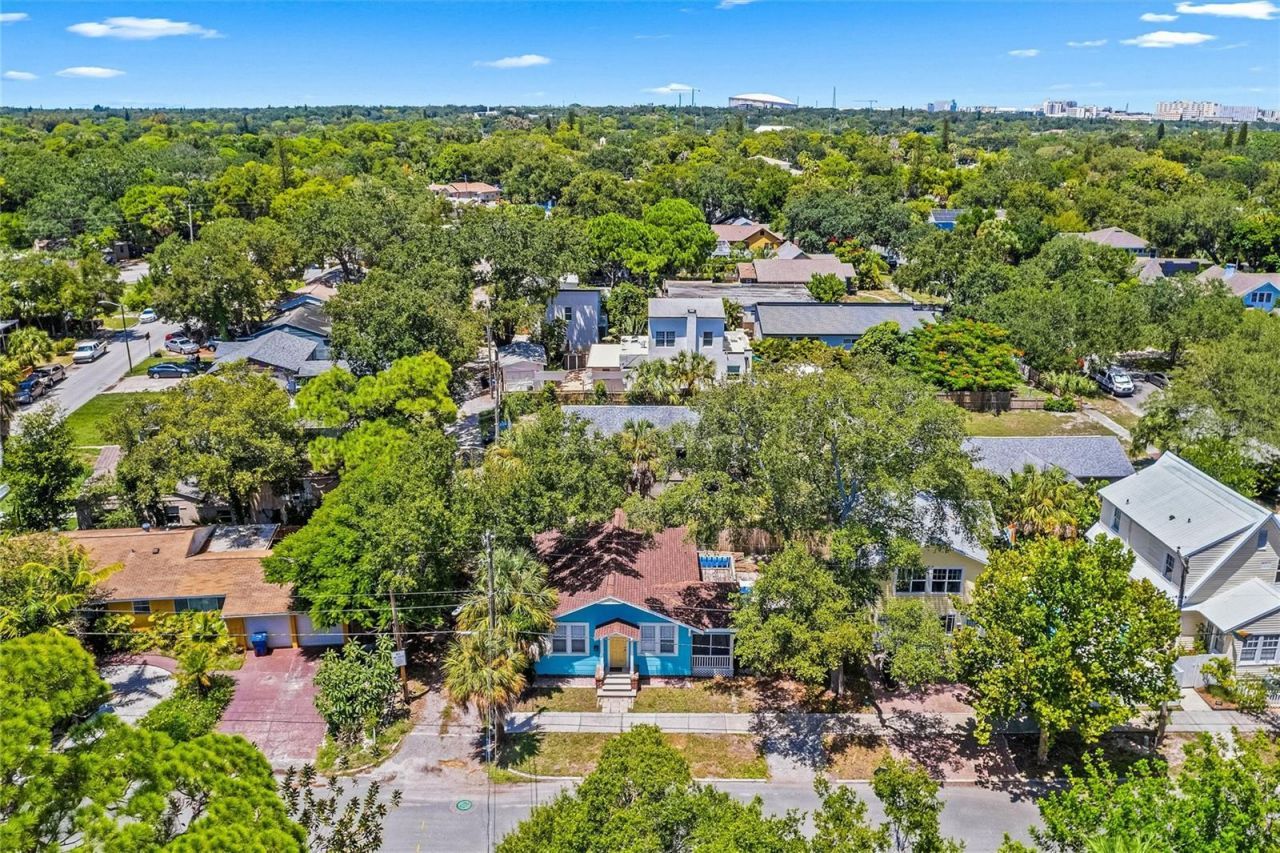 319 Bethel Avenue S, Saint Petersburg, FL 33705 Photo