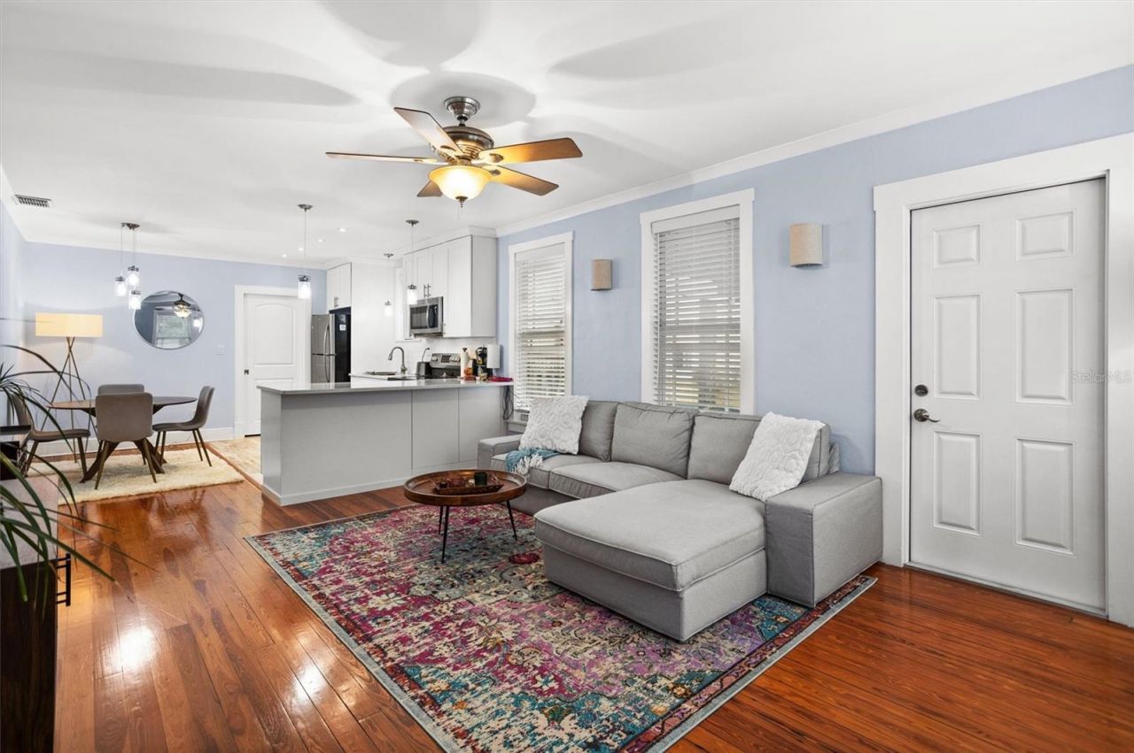 319 Bethel Avenue S, Saint Petersburg, FL 33705 Photo