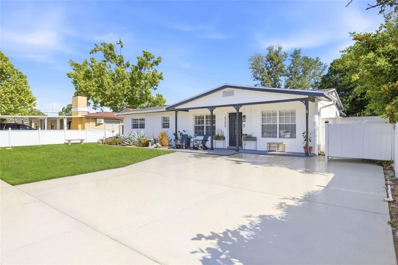4209 Ohio Avenue, Tampa, FL 33616 Photo
