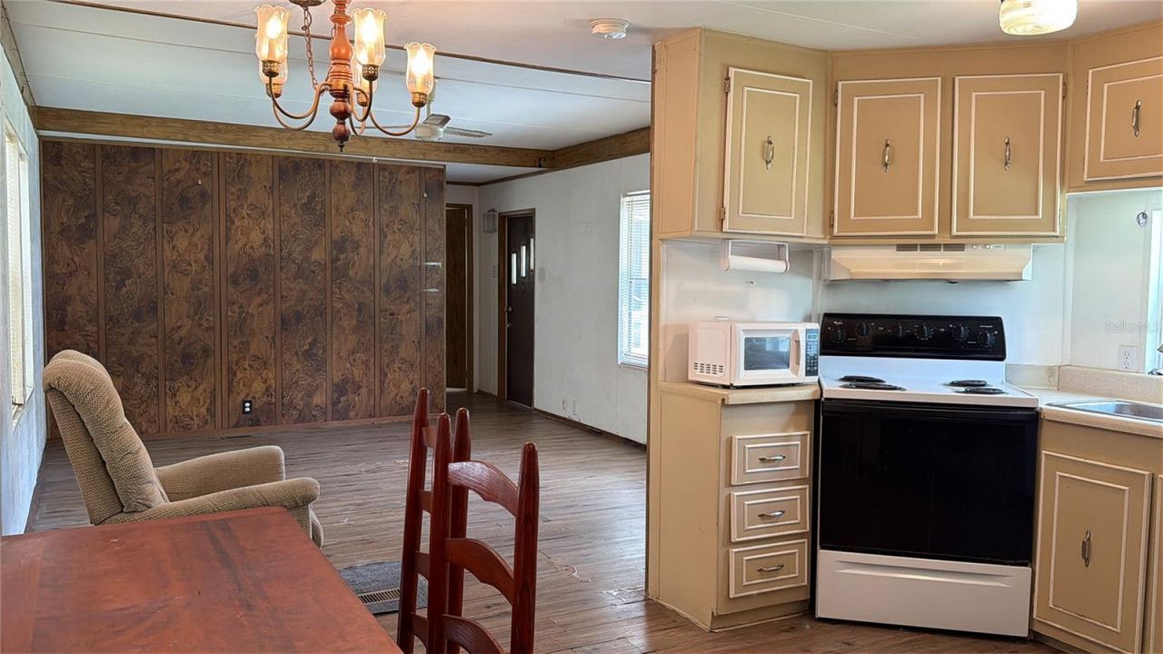 8582 W Admiral Byrd Lane, Crystal River, FL 34429 Photo