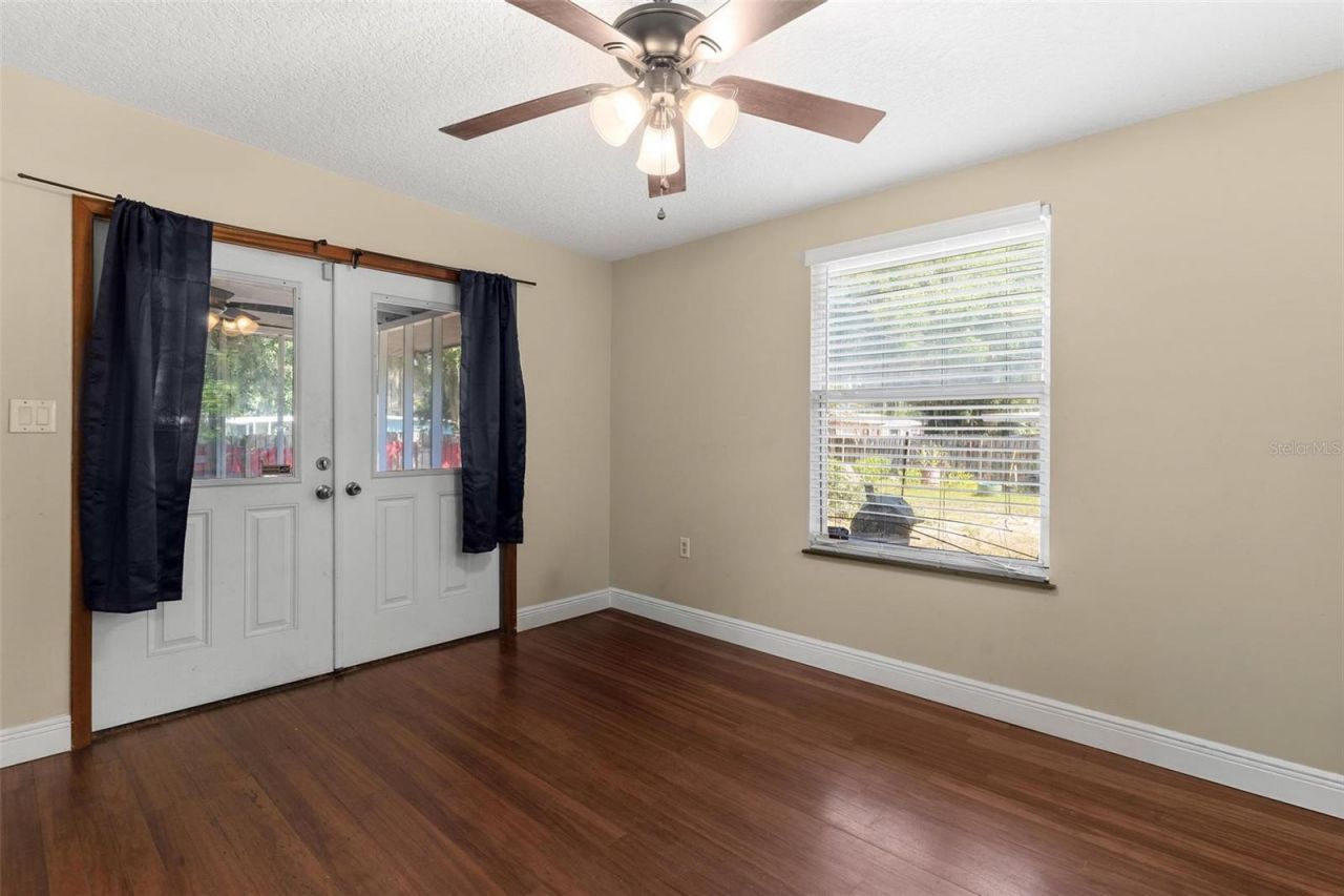 14407 Lake Junietta Drive , Tavares, FL 32778 Photo