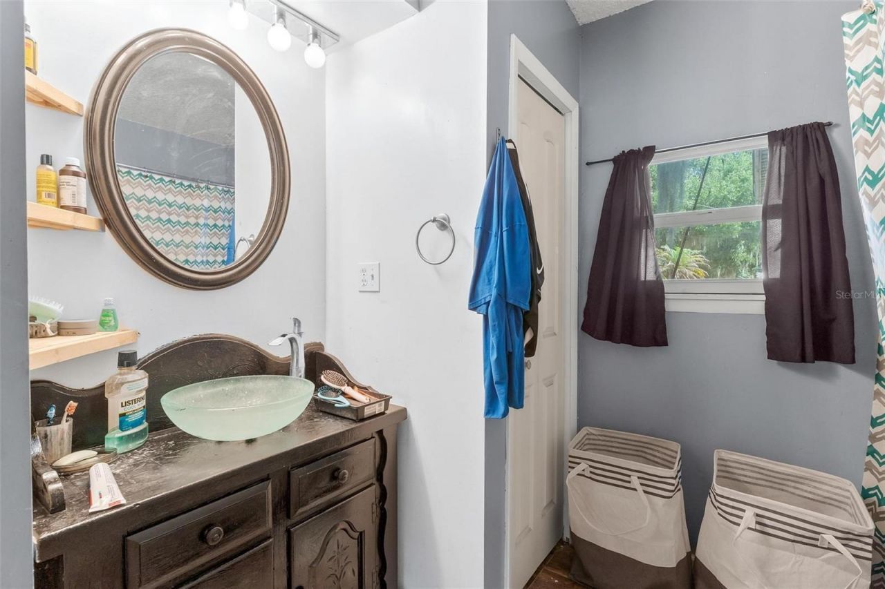 14407 Lake Junietta Drive , Tavares, FL 32778 Photo