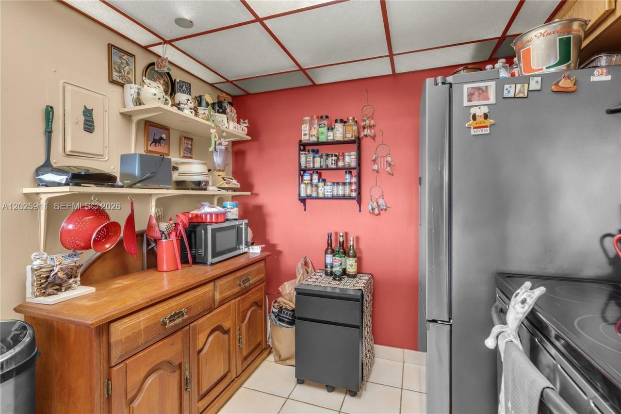 555 NE 15th St , Unit 23I, Miami, FL 33132 Photo
