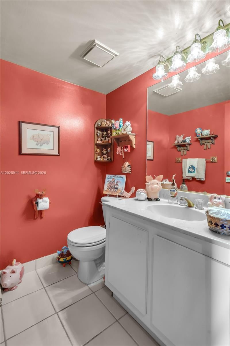 555 NE 15th St , Unit 23I, Miami, FL 33132 Photo