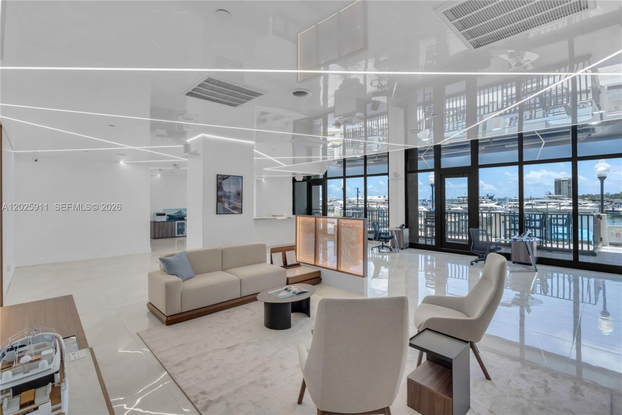 555 NE 15th St , Unit 23I, Miami, FL 33132 Photo