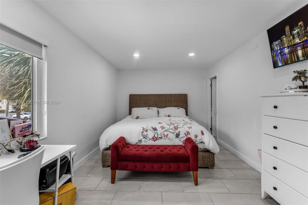 7765 SW 86th St, Unit F2-205, Miami, FL 33143 Photo