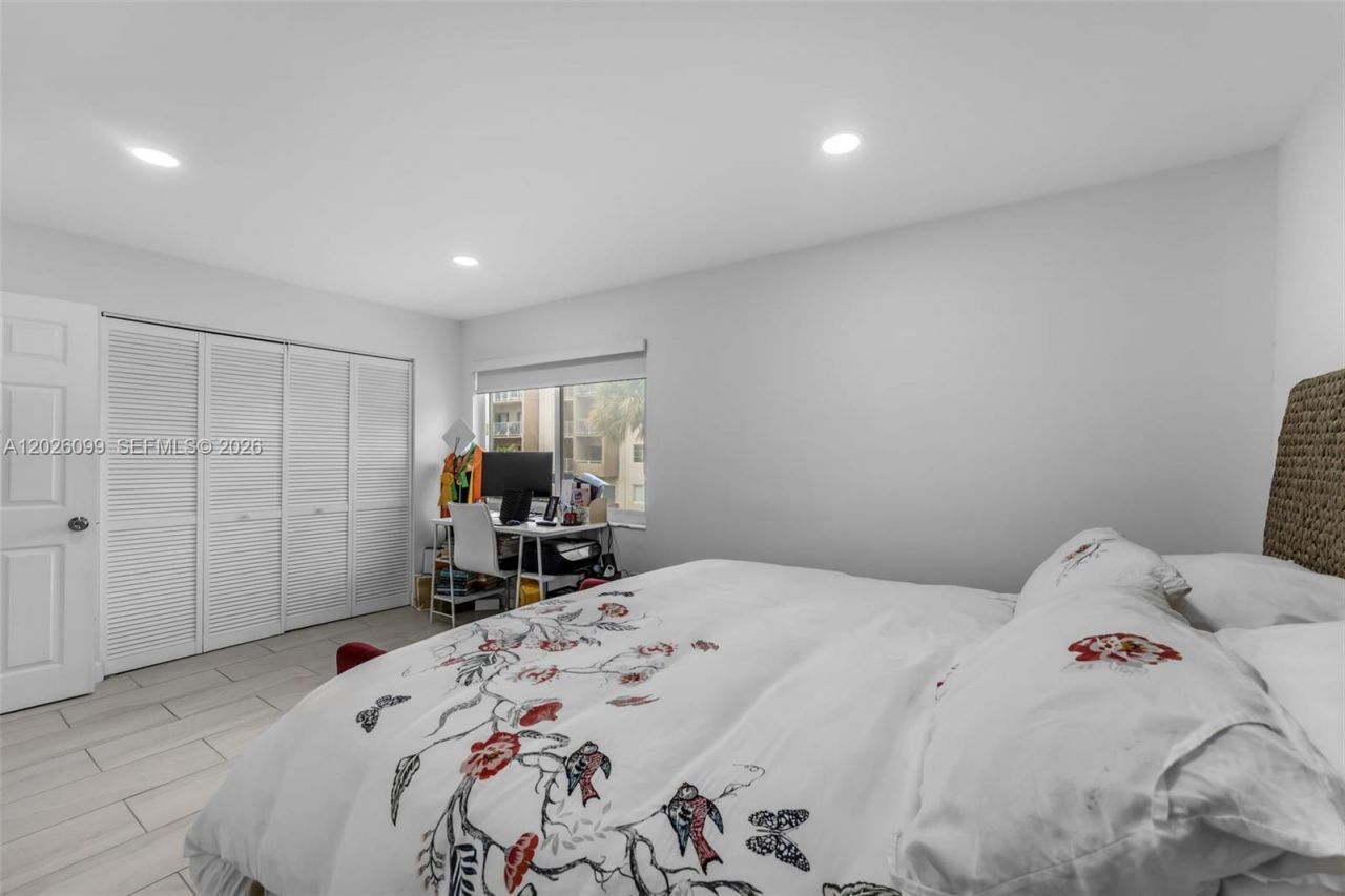 7765 SW 86th St, Unit F2-205, Miami, FL 33143 Photo