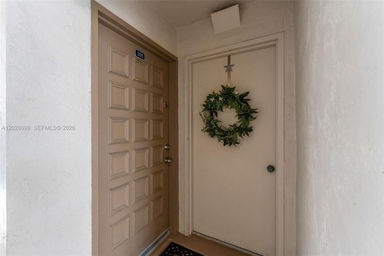 7765 SW 86th St, Unit F2-205, Miami, FL 33143 Photo