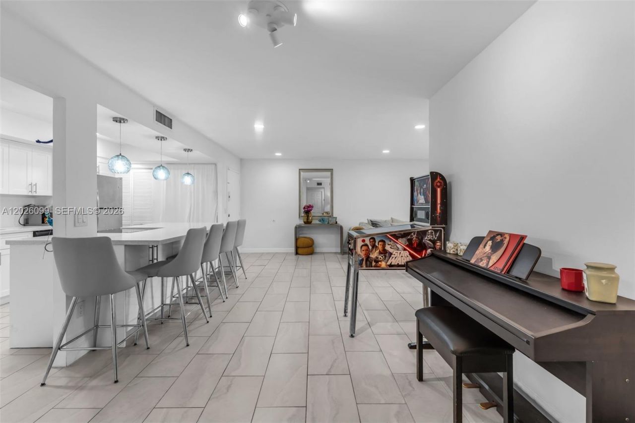 7765 SW 86th St, Unit F2-205, Miami, FL 33143 Photo