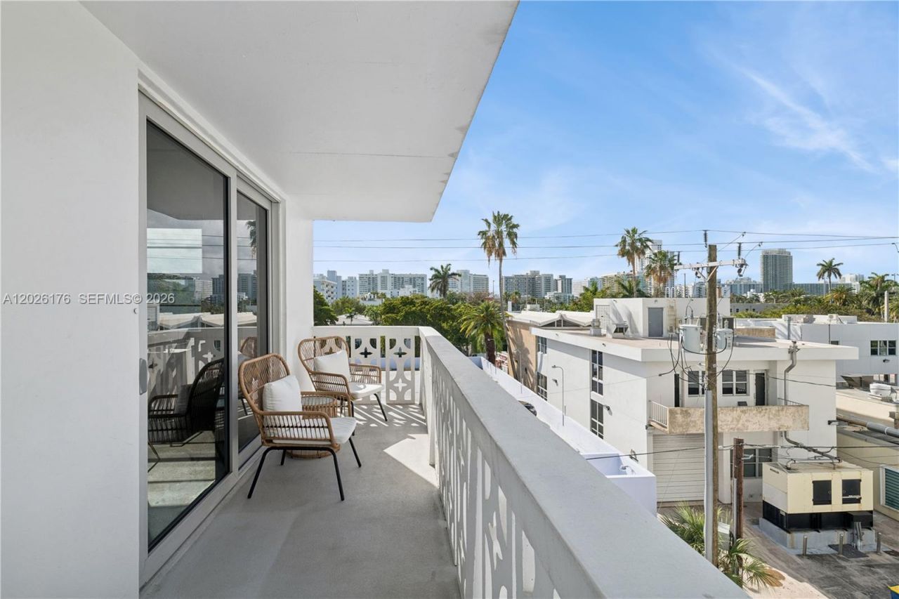 1020 Meridian Ave , Unit 401, Miami Beach, FL 33139 Photo