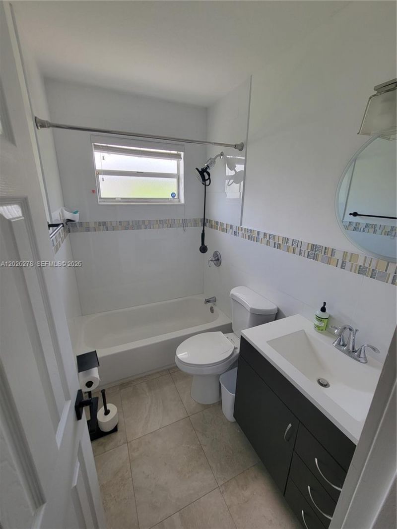 1052 SW 79th Ave, Unit ., Miami, FL 33144 Photo