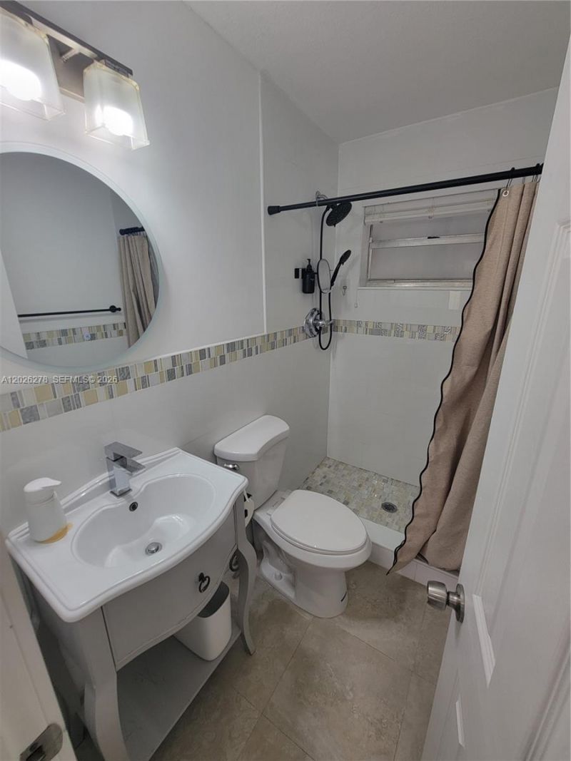 1052 SW 79th Ave, Unit ., Miami, FL 33144 Photo