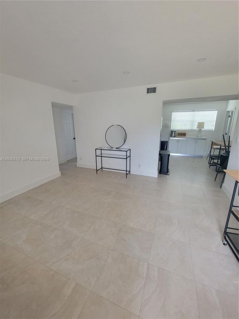 1052 SW 79th Ave, Unit ., Miami, FL 33144 Photo