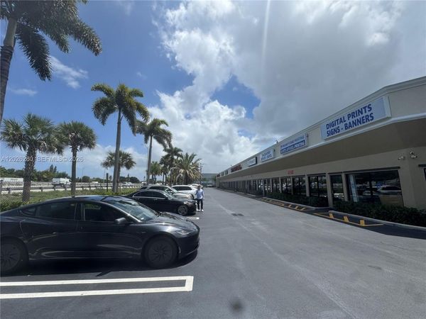 590 SW 9th Ter , Unit 9-11, Pompano Beach, FL 33069