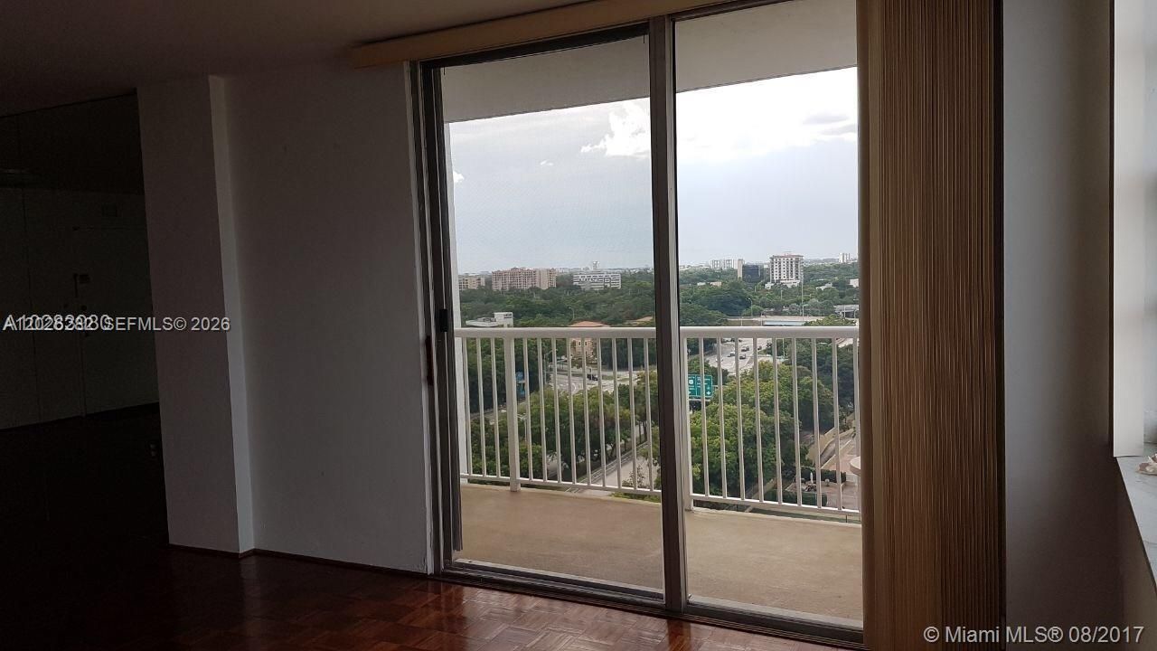 150 SE 25 Rd , Unit 15F, Miami, FL 33129 Photo