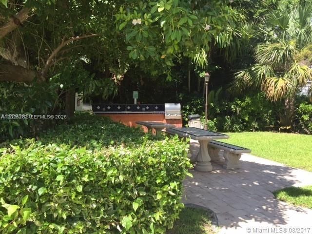 150 SE 25 Rd , Unit 15F, Miami, FL 33129 Photo
