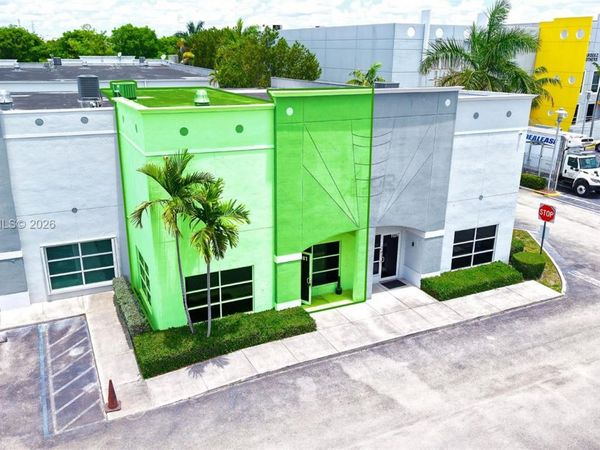 11381 NW 122nd St , Unit 10, Medley, FL 33178