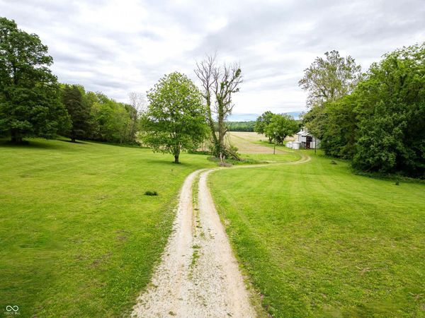 9019 N Henley Road, Marshall, IN 47859