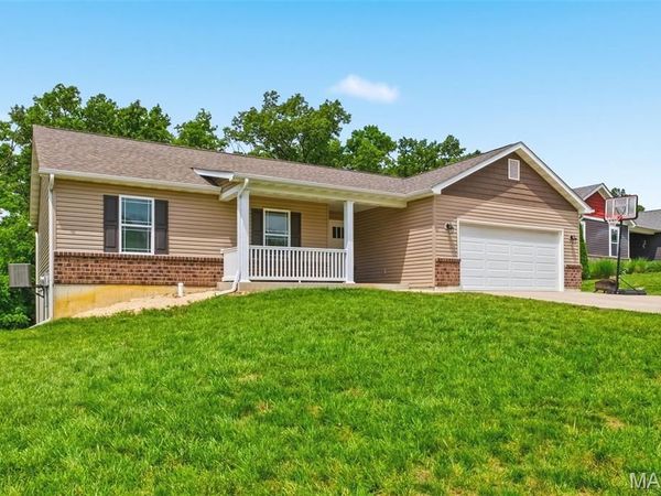 241 Cuivre Valley Drive , Troy, MO 63379